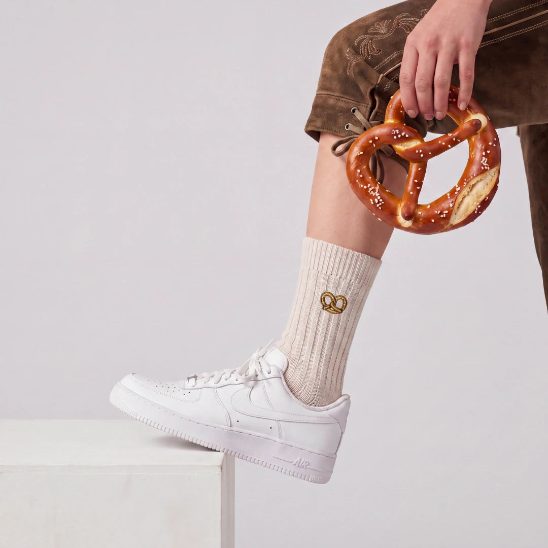 Norweger Socken | Off White "Lebkuchenherz & Brezn"-Edition – 8