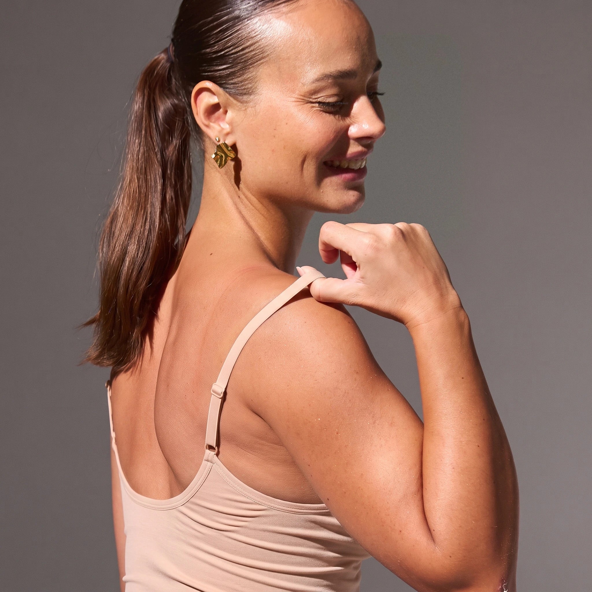 Shaping Body mit Spitze | Beige – 8