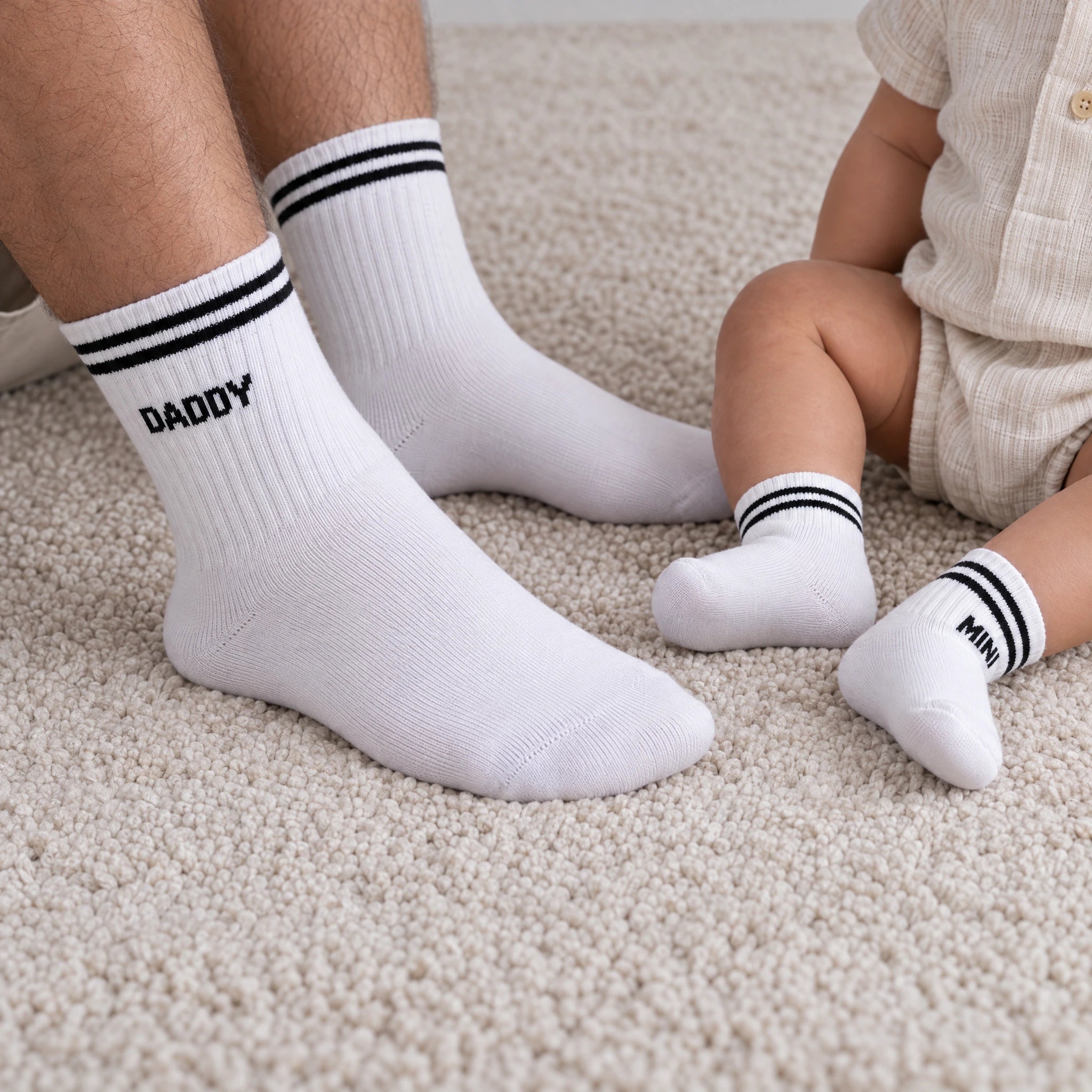 Familiensocken „Daddy, Daddy, Mini“ | Weiß – 5