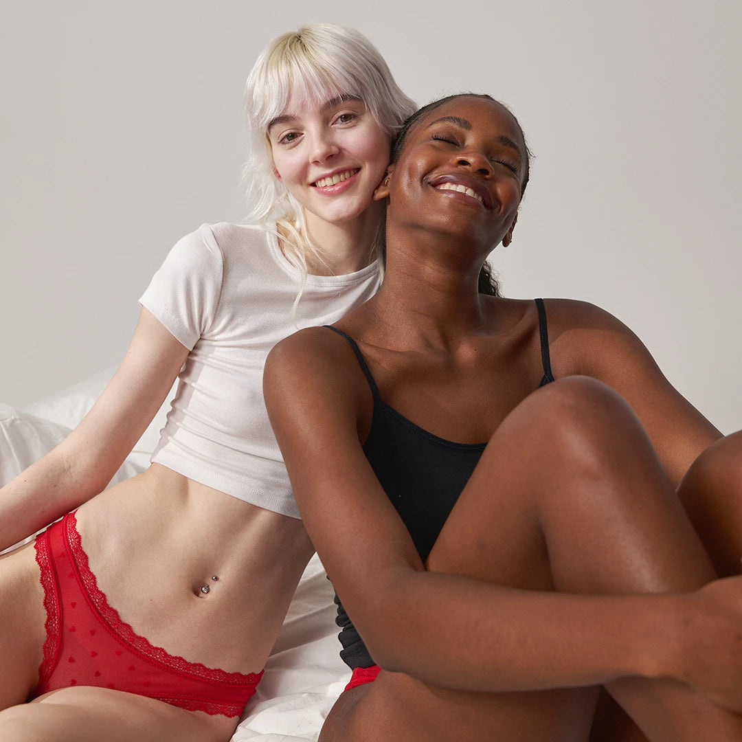 Tangas mit Spitze love | Kirschrot – 2