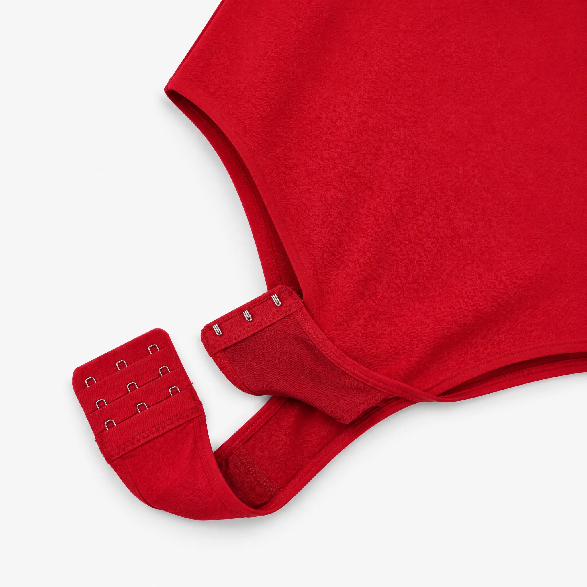 Microfiber Body mit integriertem BH | Classic Red – 5