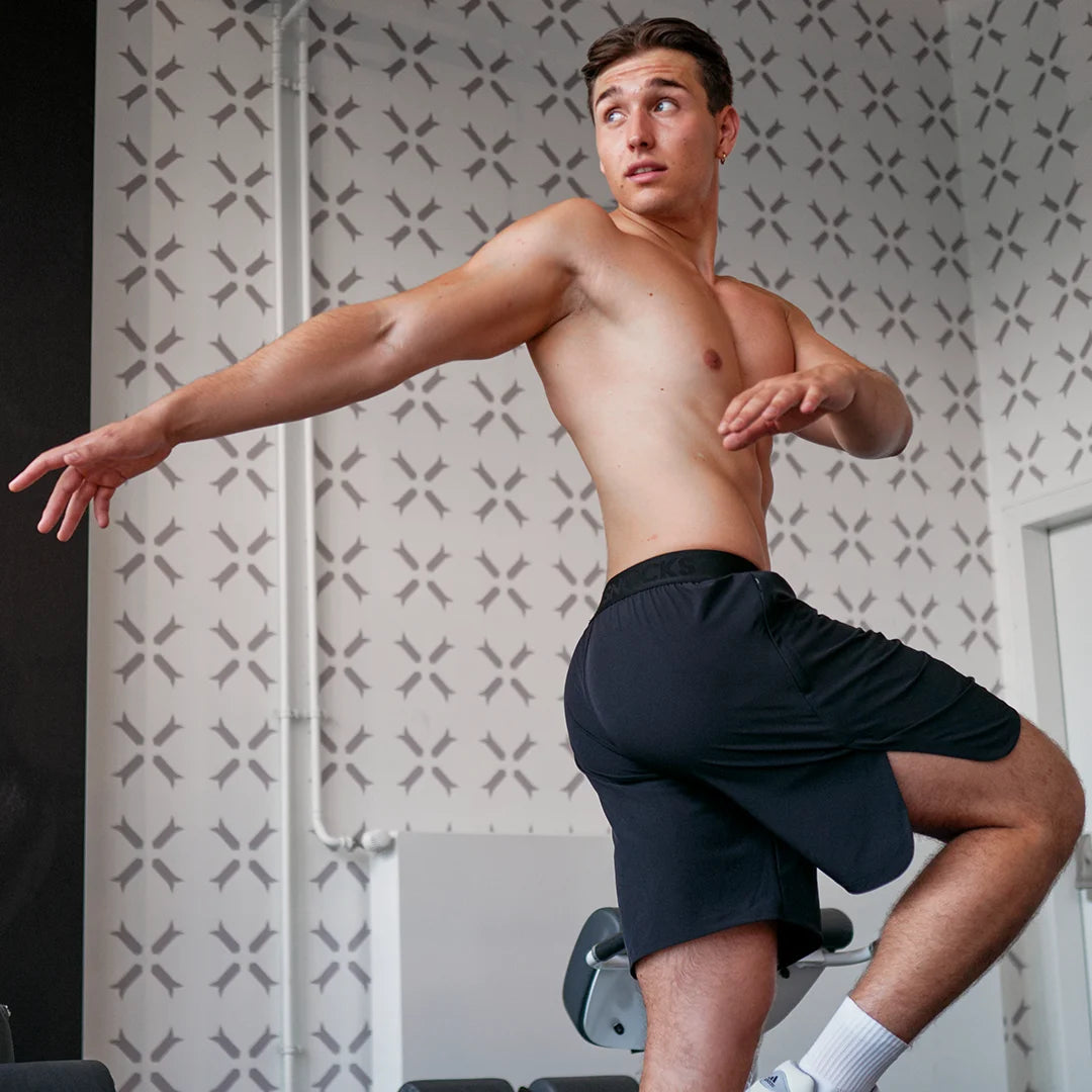 Kurze Sporthose mit Logo Herren | Schwarz – 7