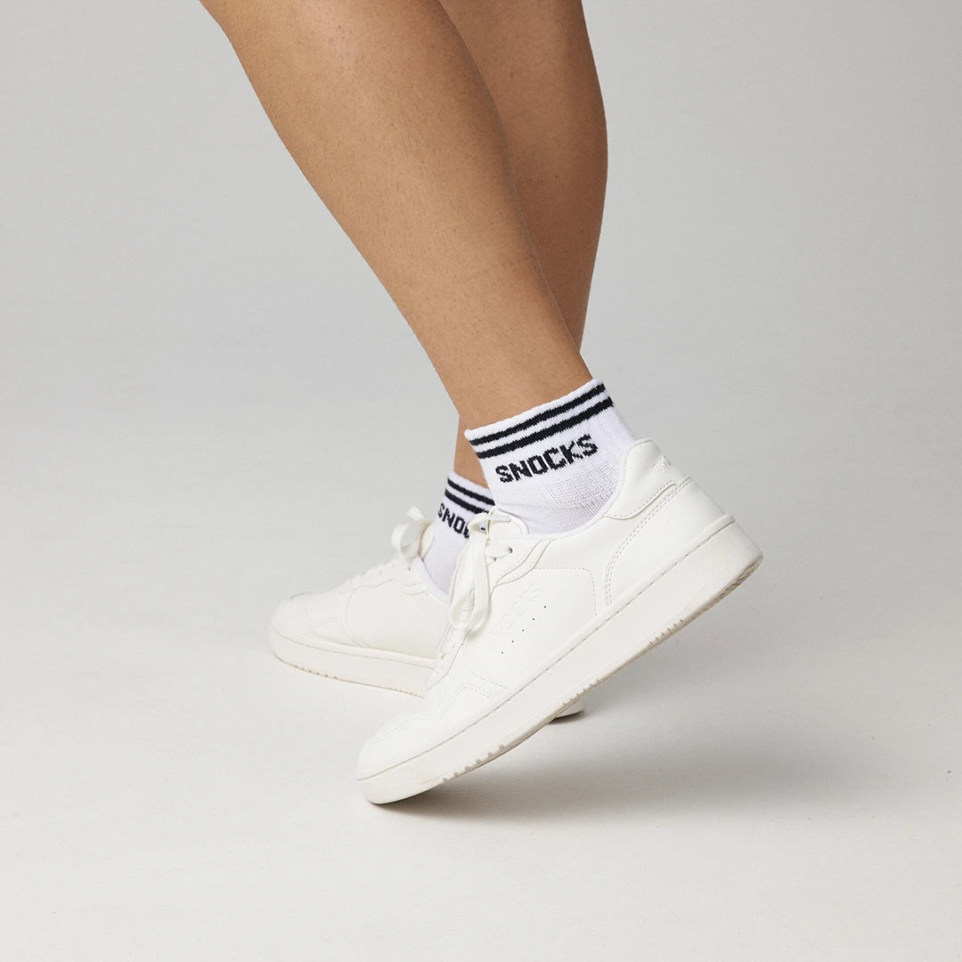 Retro Sneaker Socken | Schwarz-Weiß (Streifen) – 2