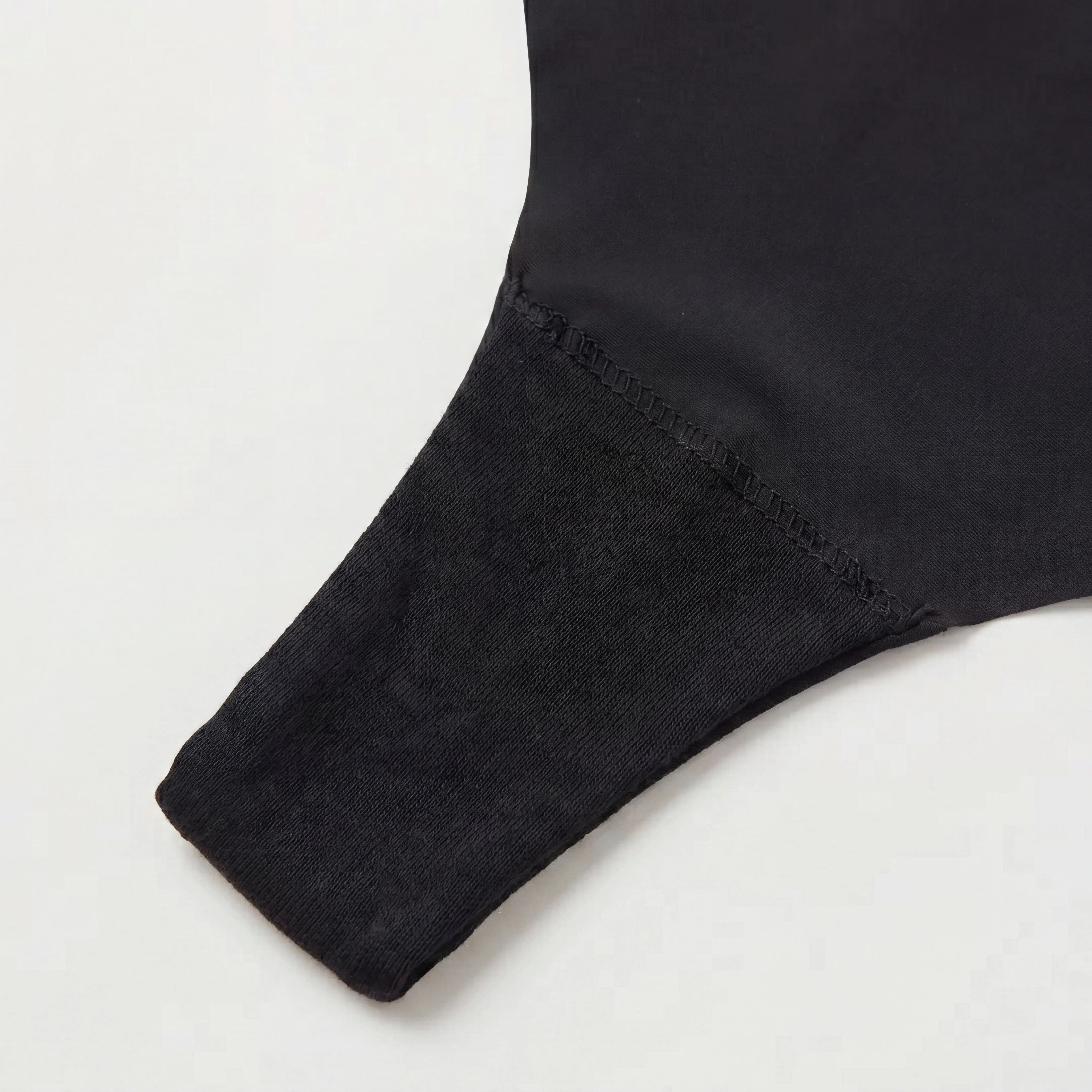 Microfiber Seamless Tanga | Schwarz – 5
