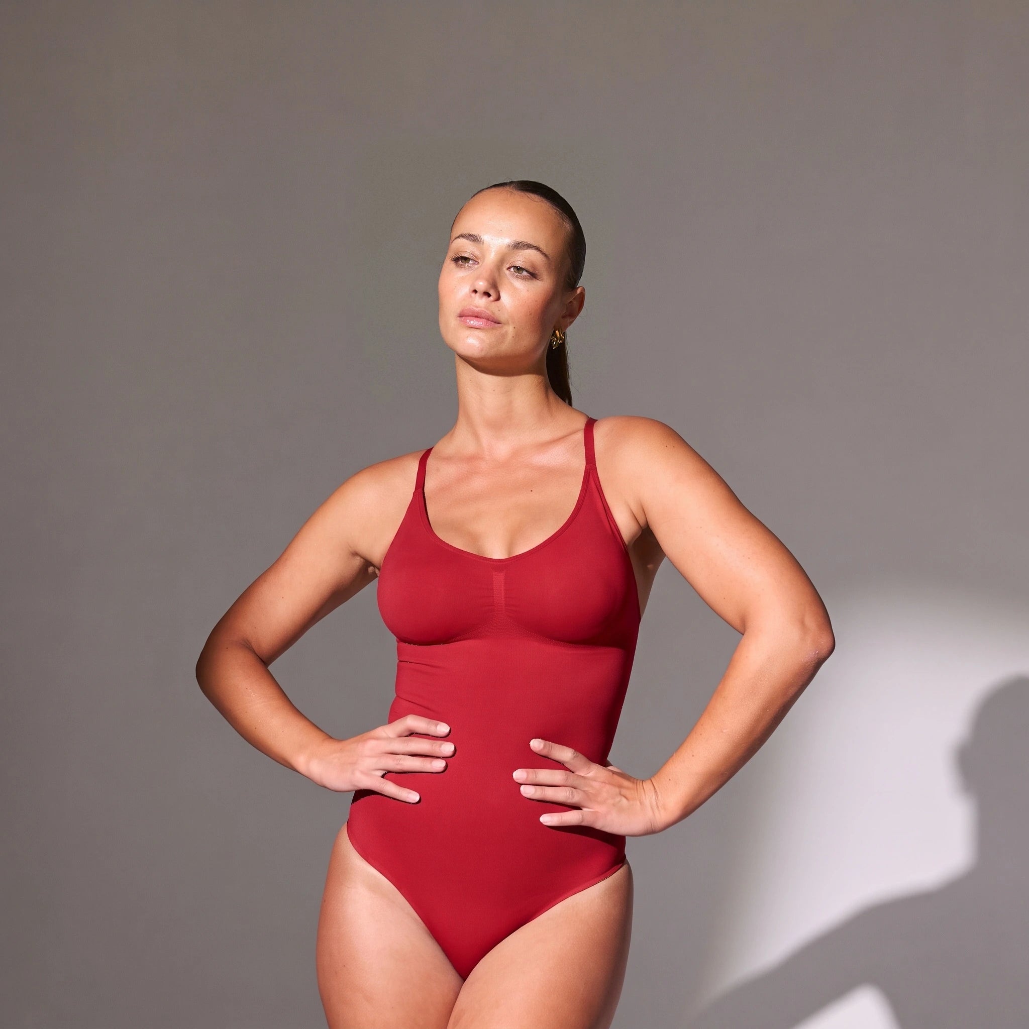 Shaping Body mit Multiway-Trägern | Classic Red – 2